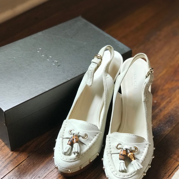 Gucci studded suede wooden heel loafer - Picture 2 of 6